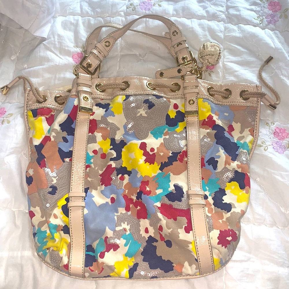Super cute like new Juicy colorful bag